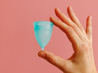 Menstrualna čašica za početnice i početnike
